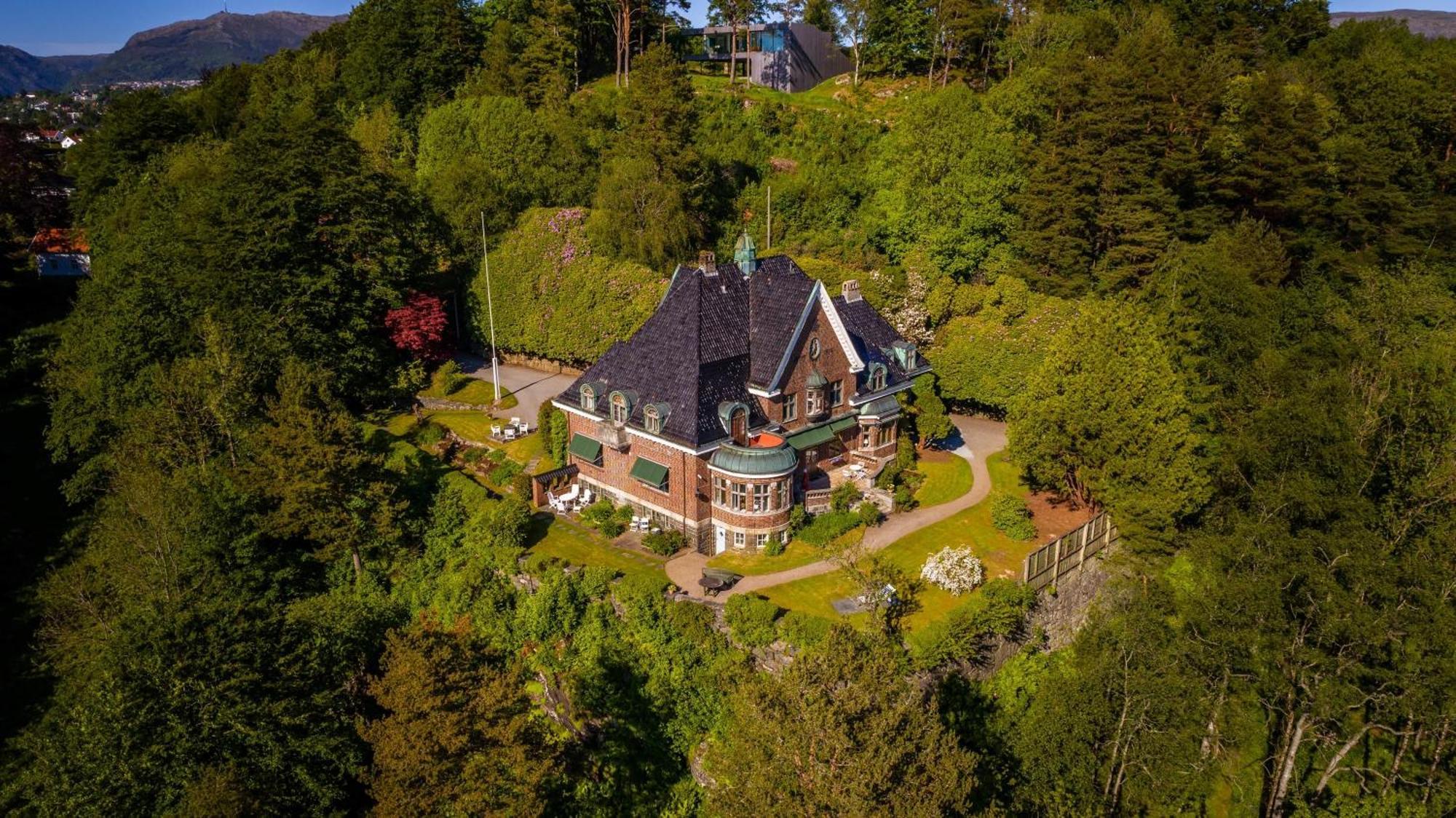 Unique Victorian Villa With Private Coastline Bergen Kültér fotó
